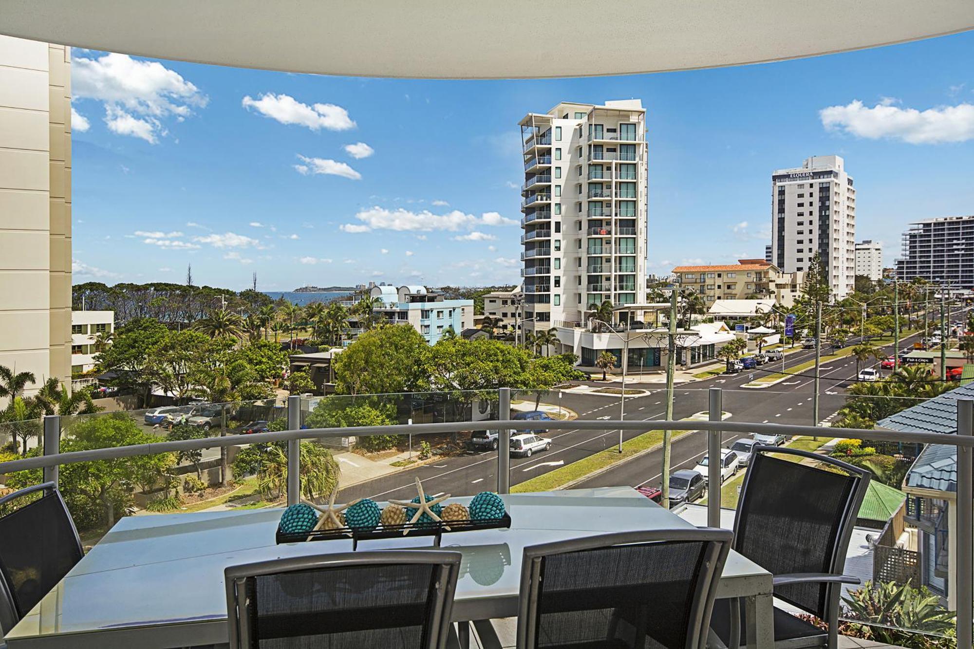 Aqua Vista Resort Maroochydore Rum bild